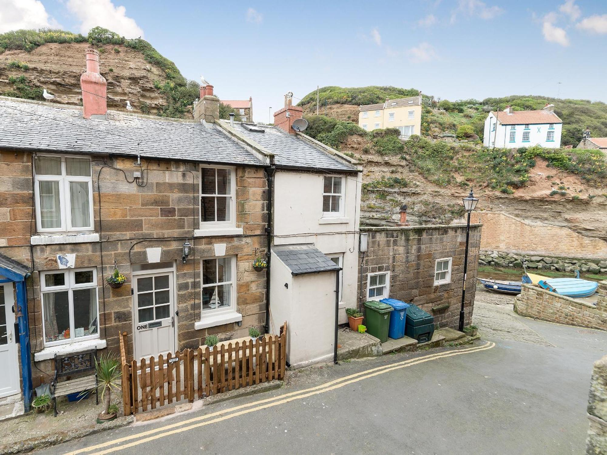 One Beckside Cottage Staithes Ngoại thất bức ảnh